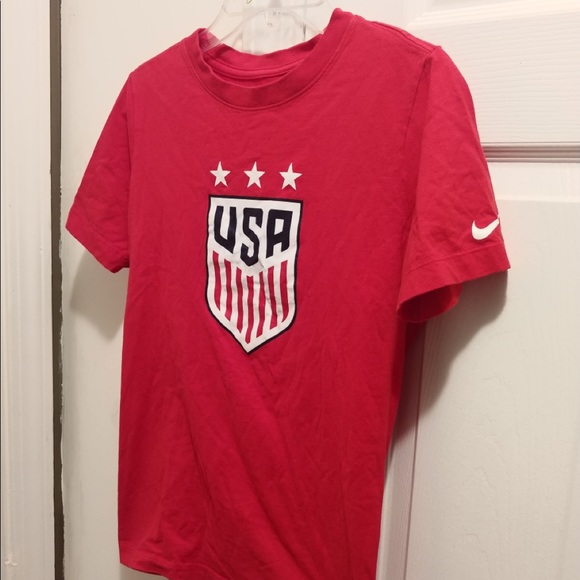 Nike USA National Team Crest Red Youth Teen T-Shirt - Picture 2 of 6